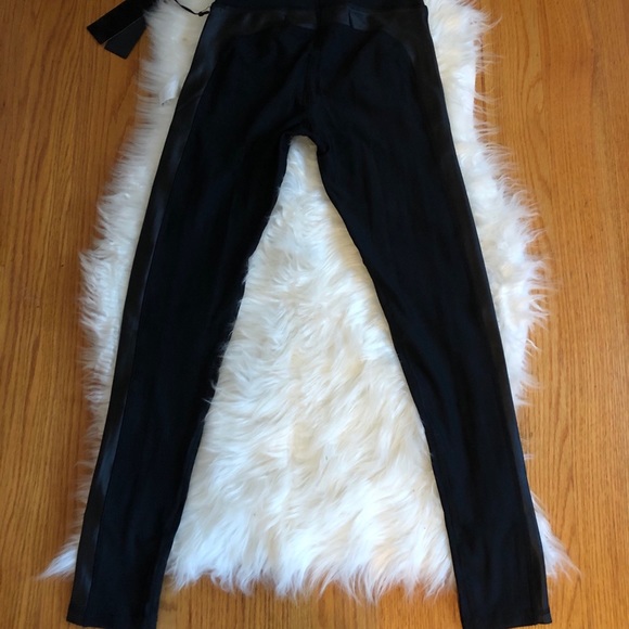 Bebe gold foil leggings - Picture 4 of 6